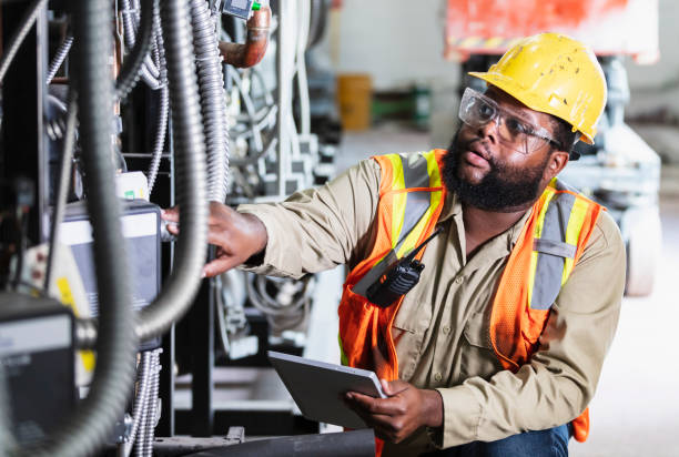 Best Circuit Breaker Repair  in Madera Acres, CA