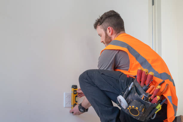 Best Emergency Electrical Repair  in Madera Acres, CA